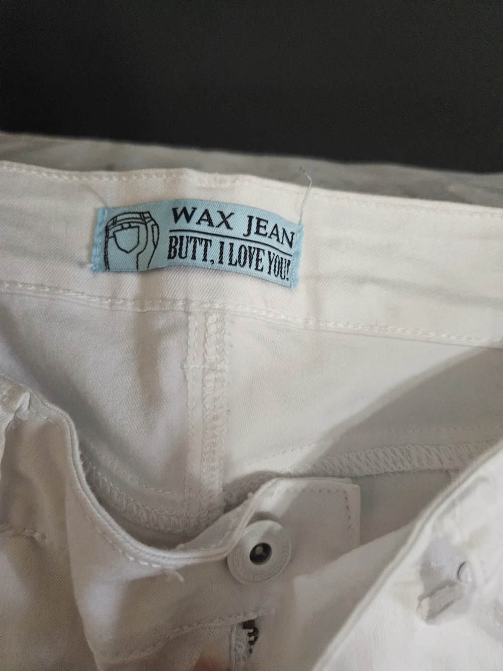 Wax Jean clean white